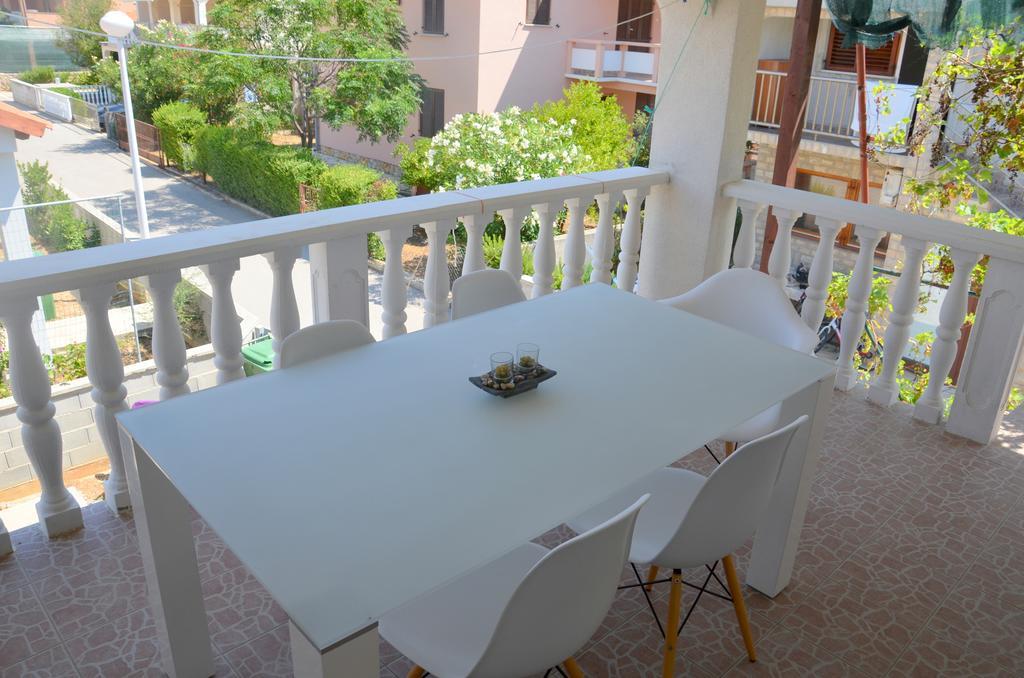 Apartament Apartman Medit Vir Zewnętrze zdjęcie